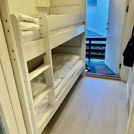 Ula Seaview 80m To The Sea Апартаменты Ларвик